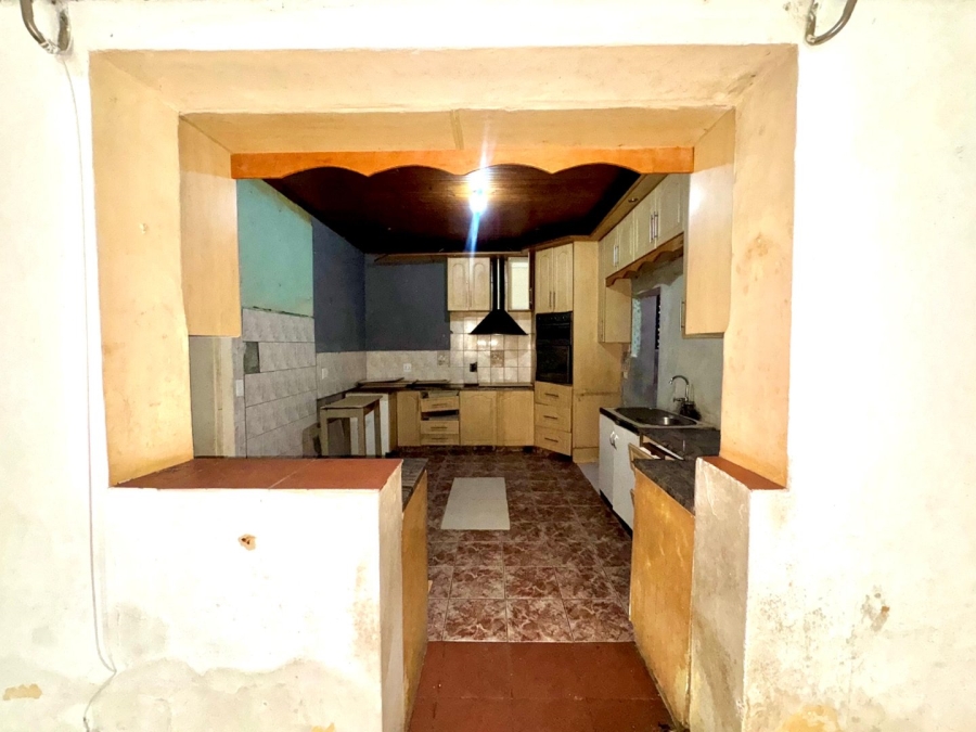 5 Bedroom Property for Sale in Woodstock Western Cape